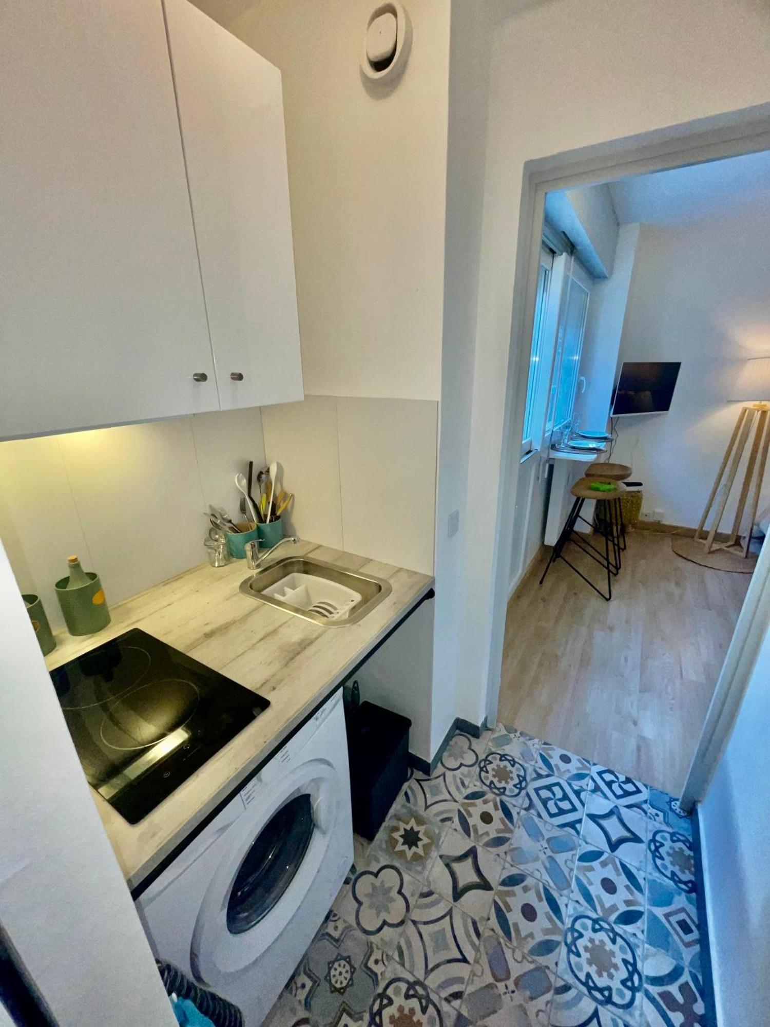 Studio La Pinta Cassis Luaran gambar